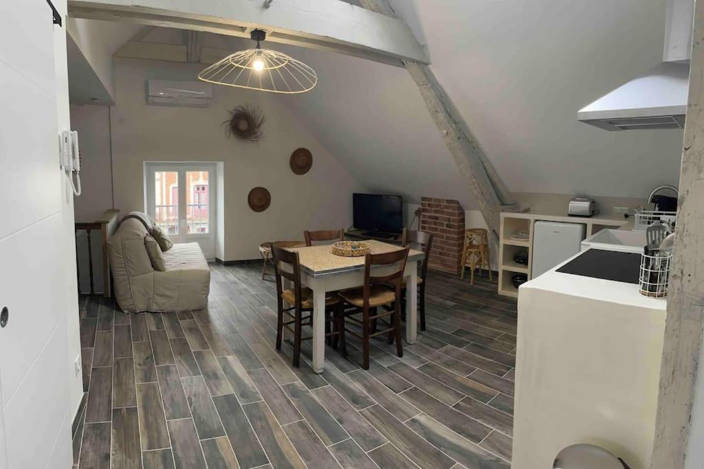 Sejour De Charme Au Boheme Appartement *